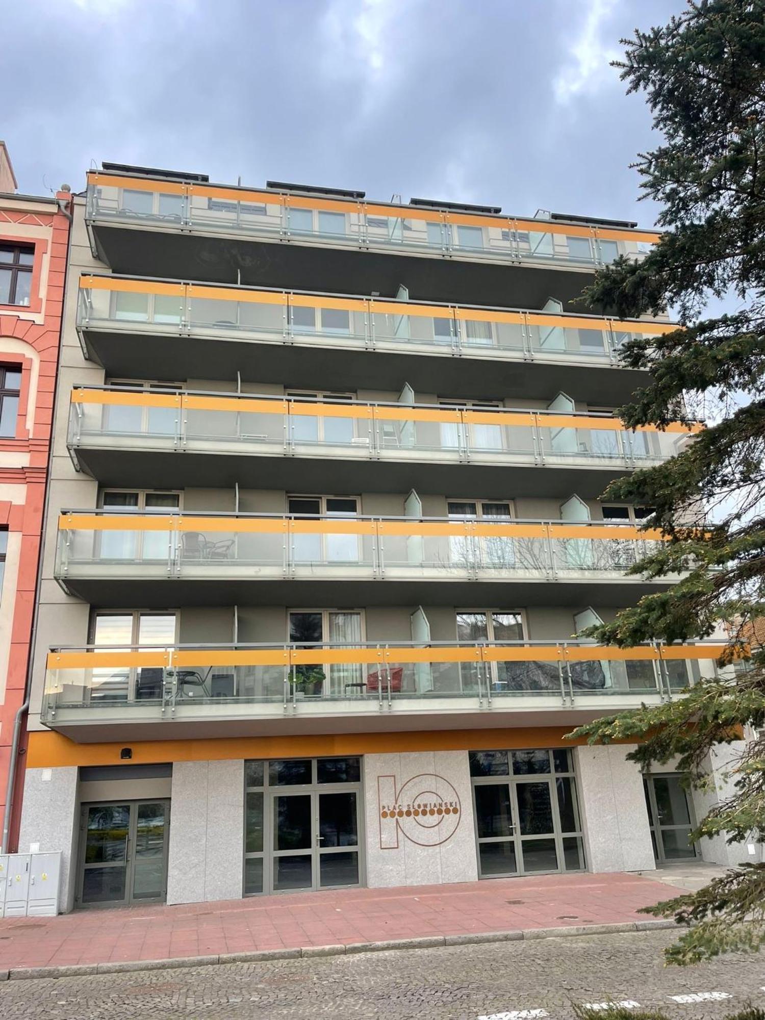 Golden Hour Apartments- Plac Slowianski 43 Apartment *